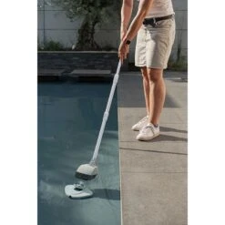 Aspirateur Pool Accu Cleaner Pour Piscine Et Spa 11 Aspirateur Pool Accu Cleaner Pour Piscine Et Spa -PiscinePro Soldes Magasin aspirateur pool accu cleaner pour piscine et spa 4