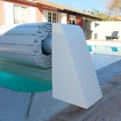 Couverture Automatique Hors-sol Linea Cover Solaire -PiscinePro Soldes Magasin couverture automatique hors sol linea cover solaire 1