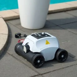 Robot Piscine Robotclean Accu Ubbink -PiscinePro Soldes Magasin robot piscine robotclean accu ubbink 3
