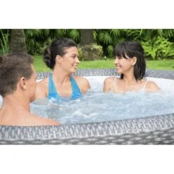 Spa Bestway Lay-Z Honolulu Air Jet 4-6 Places 17 Spa Bestway Lay-Z Honolulu Air Jet 4-6 Places -PiscinePro Soldes Magasin spa bestway lay z honolulu air jet 4 6 places 5