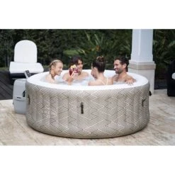 Spa Bestway Lay-Z Madrid Air Jet Plus 2-4 Places -PiscinePro Soldes Magasin spa bestway lay z madrid air jet plus 2 4 places 2