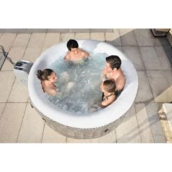 Spa Bestway Lay-Z Madrid Air Jet Plus 2-4 Places -PiscinePro Soldes Magasin spa bestway lay z madrid air jet plus 2 4 places 5