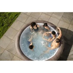 Spa Bestway Lay-Z St Moritz Air Jet 5-7 Places -PiscinePro Soldes Magasin spa bestway lay z st moritz air jet 5 7 places 3